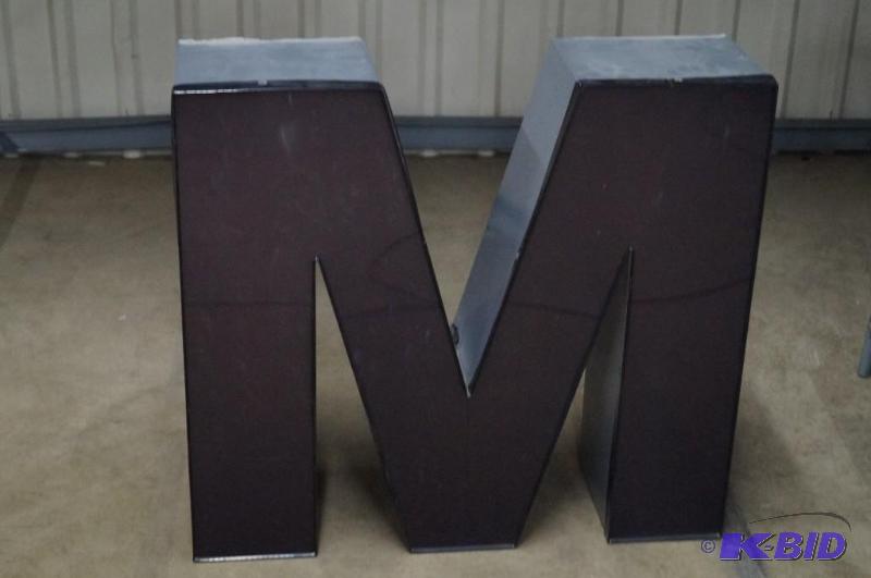 metal lighted letters