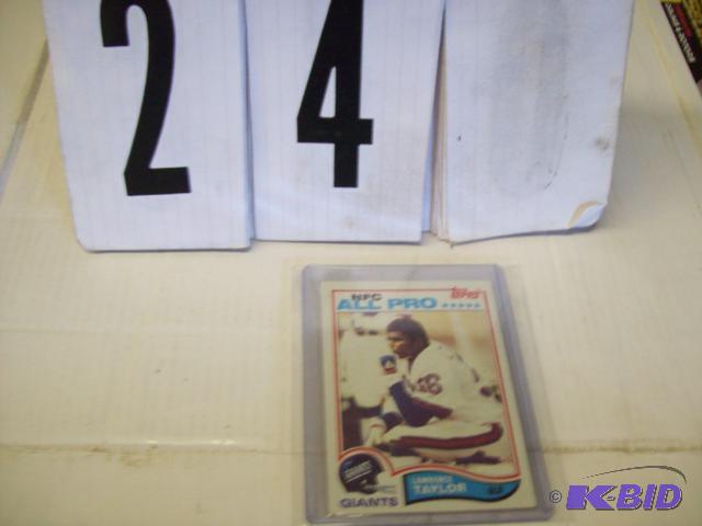 Lawrence Taylor Rookie Card - 1982 Topps, (N...