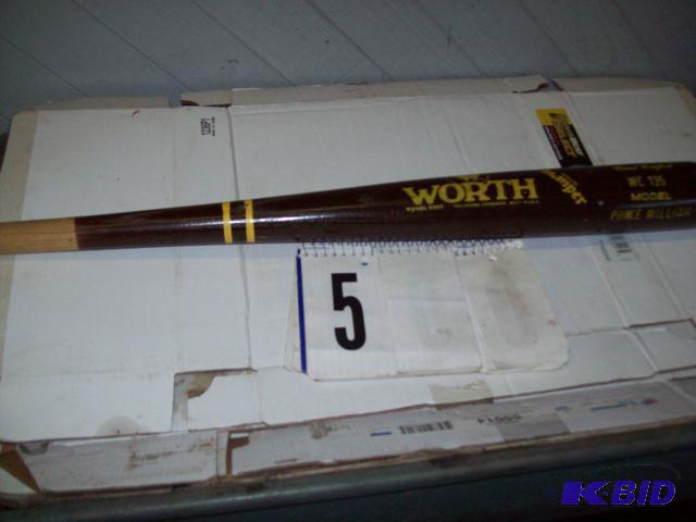 Worth Wood Baseball Bat...