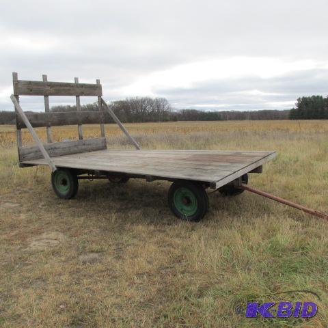 lot 1 image: Hay wagon, 8x14 platform, ready to use...