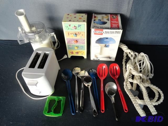 lot 159 image: Kitchen supplies with snow cone maker, food p...