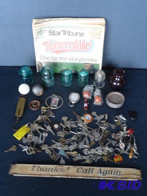 lot 170 image: Selection of keys, insulators, 1991 Twins pap...