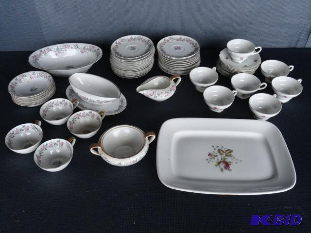lot 171 image: Meakin dishware Cupssaucers, Noritake Dishw...