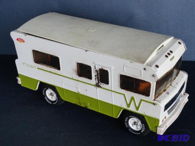 lot 189 image: Tonka Winneabago Indian Motorhome, fair shape...