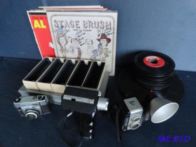 lot 196 image: Records and 45s Elvis, Hank Williams, Wayne...
