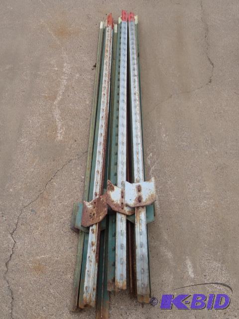 lot 6 image: Ten 6 steel fence post...