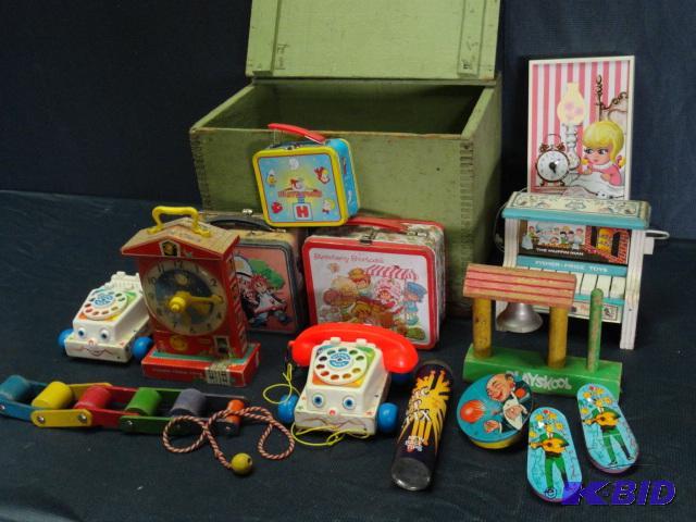 lot 76 image: Children tin lunch boxes, Fisher Price pull t...