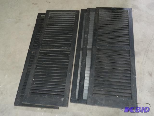 lot 83 image: Large wood shutters, 55x20", five total...