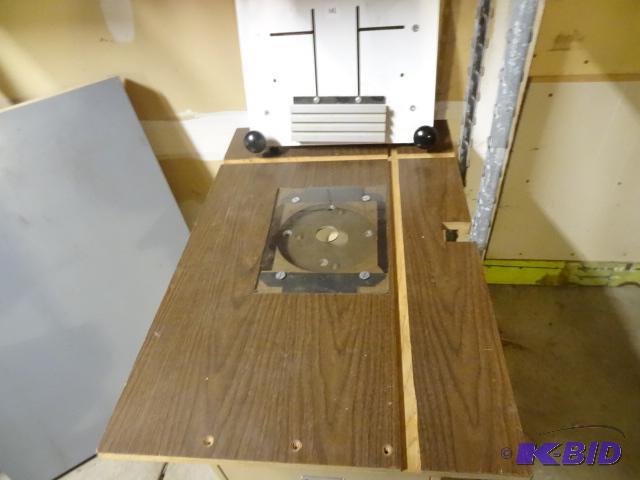 lot 102 image: Large Router Top Plate. custom wood Working P...
