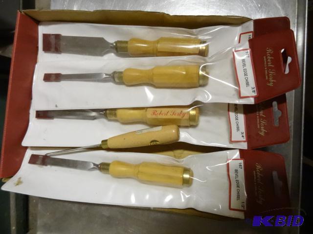 lot 121 image: 5 New Wood Working Chisels...