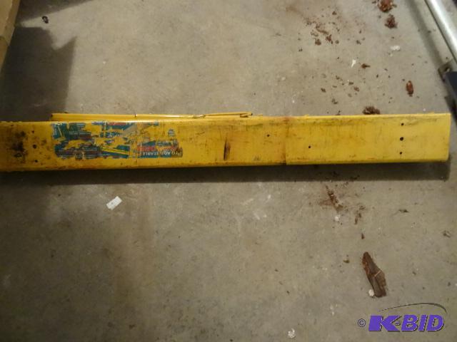 lot 132 image: Pro Adjustable Metal Saw Horse...