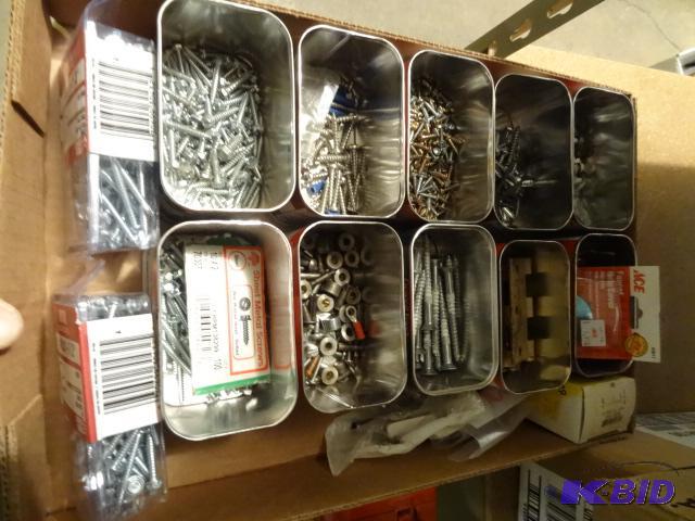 lot 149 image: Misc Hardware, Mostly Screws...
