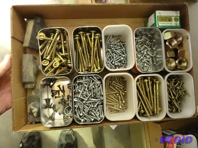 lot 152 image: Misc Hardware...