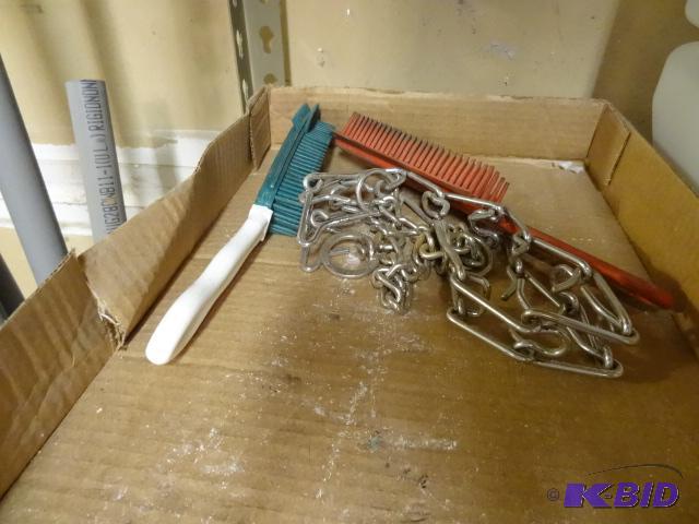 lot 27 image: Pinch Collar, 2 Dog Brushes...