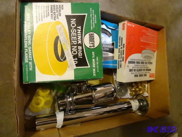 lot 287 image: Wax Toilet Bowl Rings. Plumbers Aabrasive San...