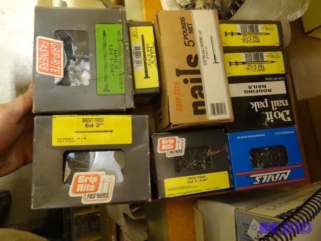 lot 306 image: Misc Nails,...