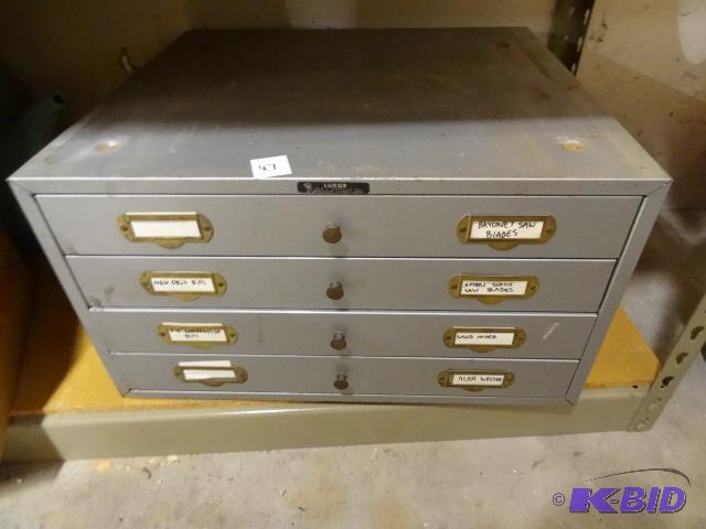 lot 47 image: Luxor Metal 4 Drawer Cabinet 19 X 18 X 11...