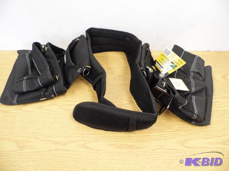 lot 31 image: Dead On Pro Tool Belt