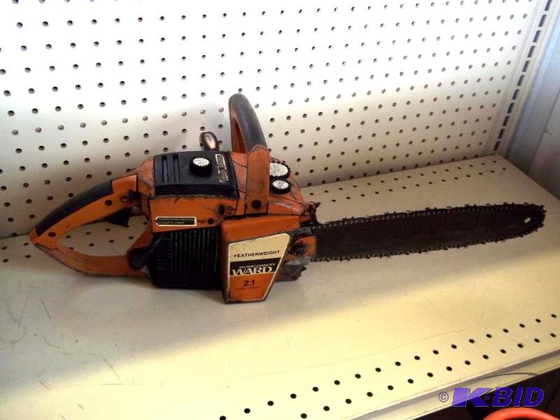 Montgomery Ward Fether weight Chain saw 12&qu...