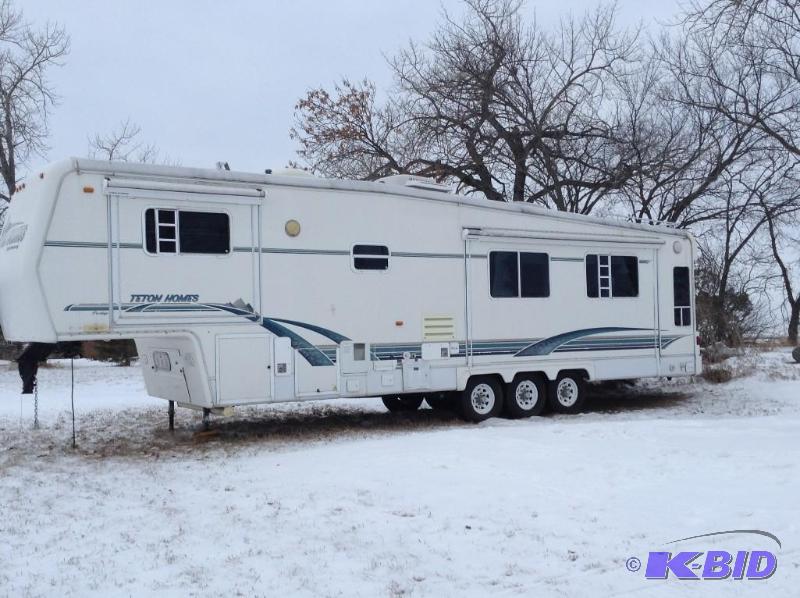 5th Wheel Camper