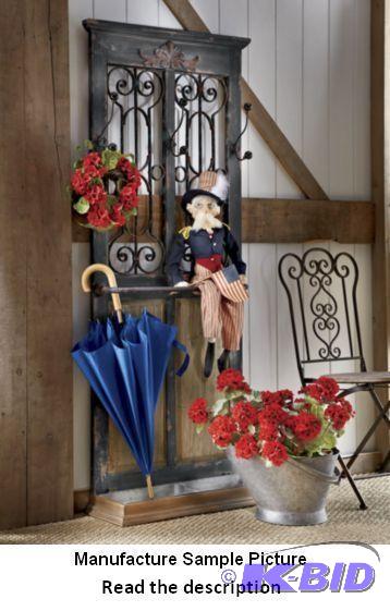 lot 15 image: Screen Door Hall Tree - Perfect for the entry...
