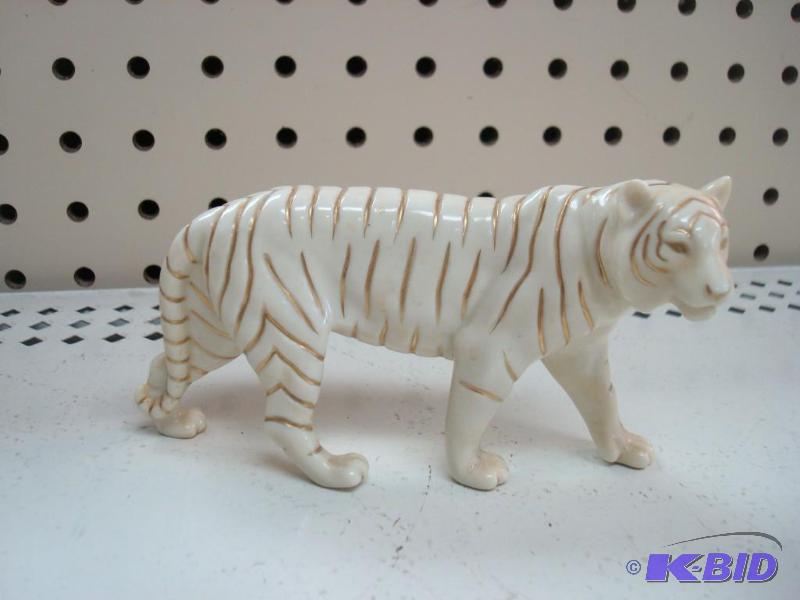 Small Lenox White Tiger Figurine...