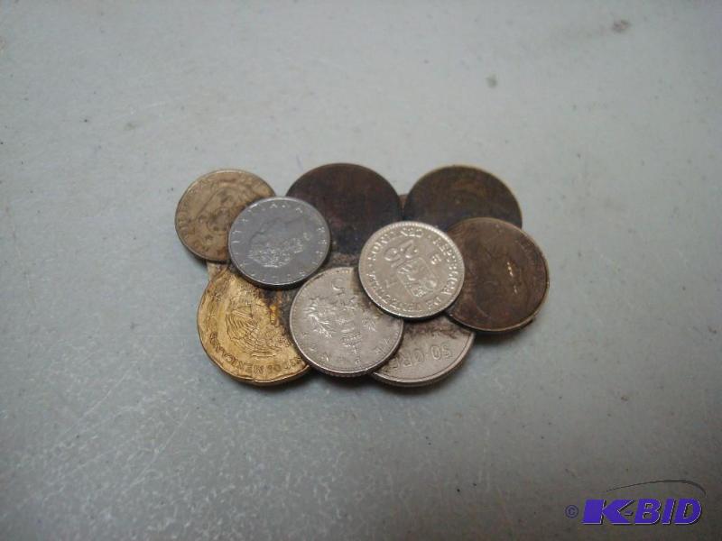 Foreign Coins Money Clip...