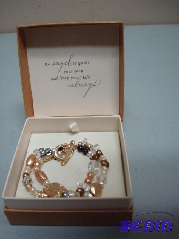 Angel Fashion Bracelet...