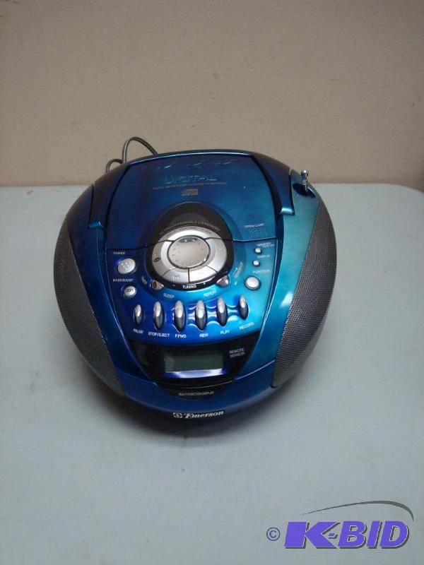 Portable Radio CD Cassette Player, Works...