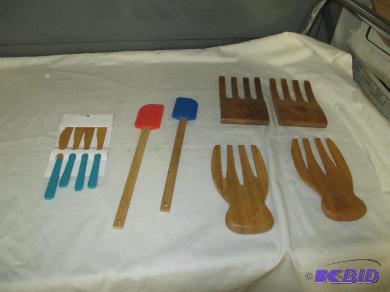 Bamboo utensils