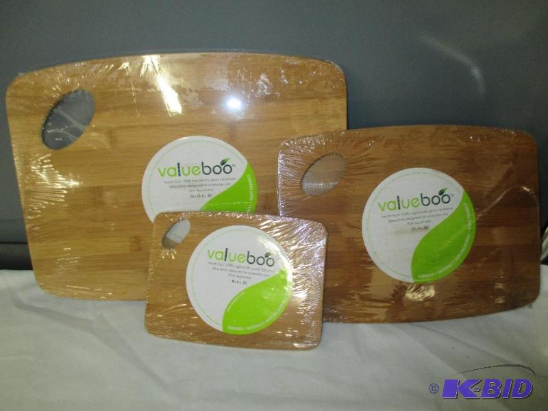 Value Boo Bamboo coasters and cutting board new