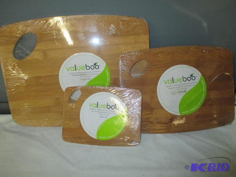 Value Boo Bamboo coasters and cutting board new