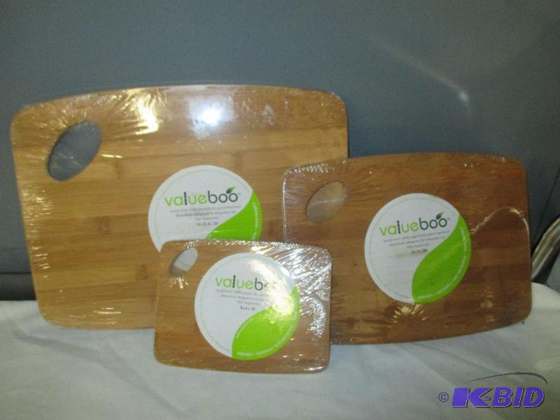 Value Boo Bamboo coasters and cutting board new