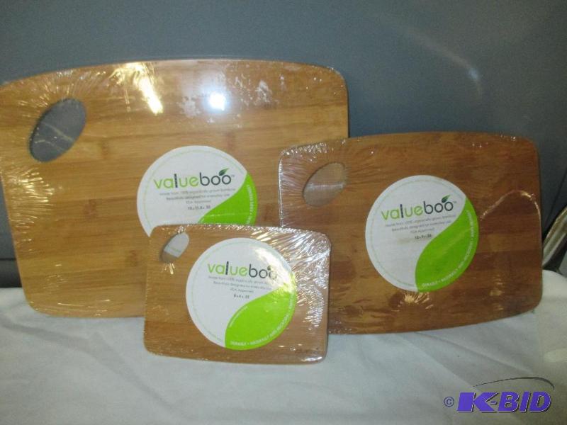 Value Boo Bamboo coasters and cutting board new
