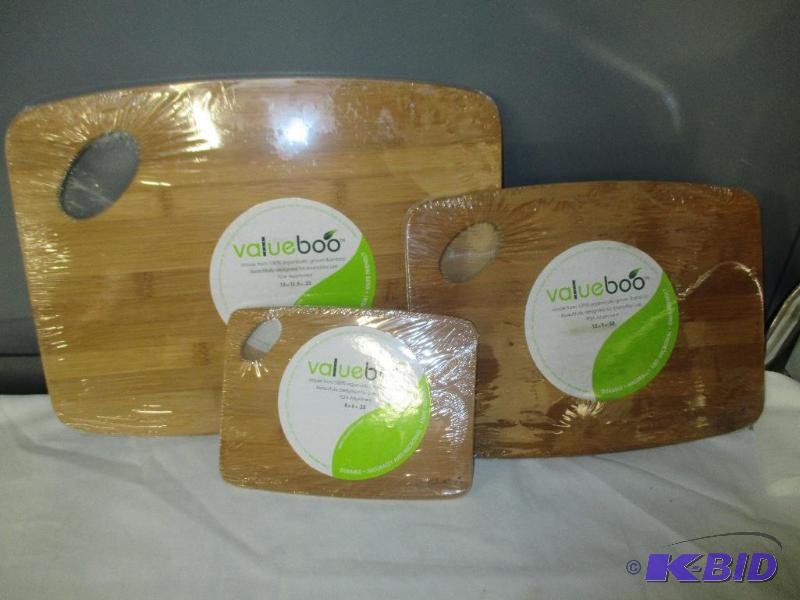 Value Boo Bamboo coasters and cutting board new