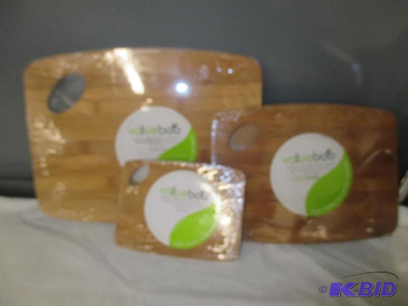 Value Boo Bamboo coasters and cutting board new