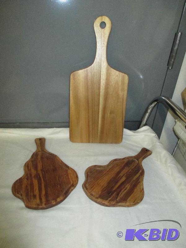 Core Bamboo Plates and cutting board