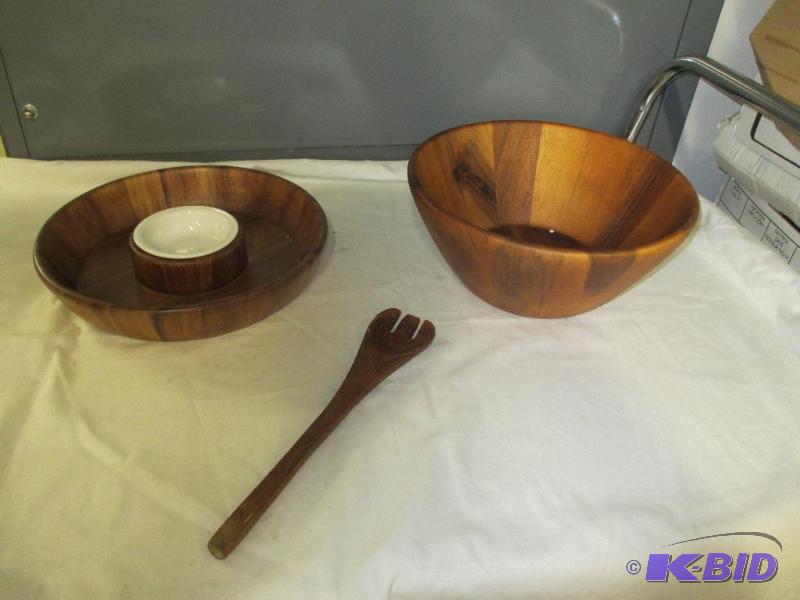 Bamboo veggie dish bowl, bowl, spoon