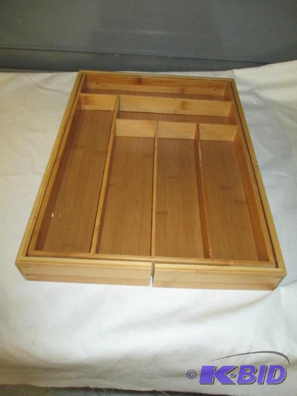 Bamboo silverware holder