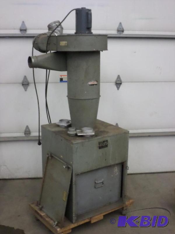 lot 10 image: Torit Model 13-FB Dust Collection System, GE ...