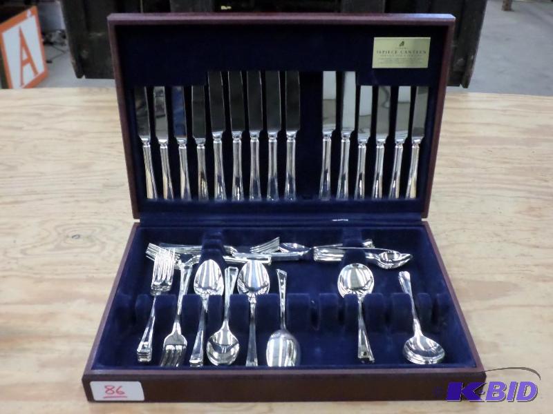 lot 129 image: Vinera Guild Silver Collection, Incomplete...