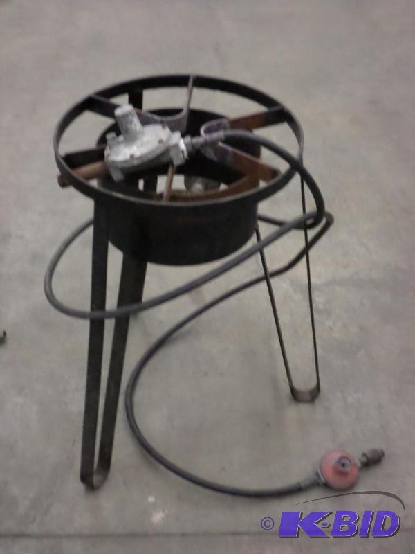 lot 34 image: LP-Burner With Stand-Hose-Regulator, 24"...