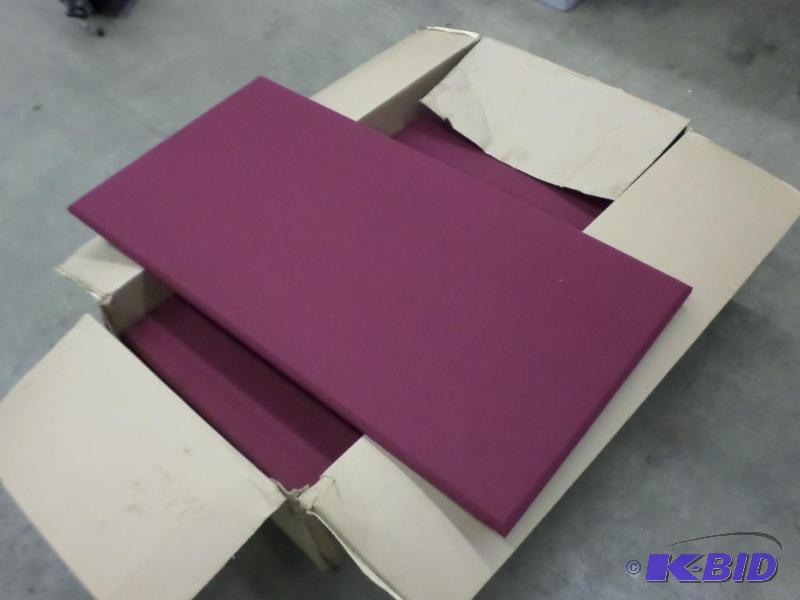 lot 48 image: (10) 20&quotx44" Foam Display Boards...