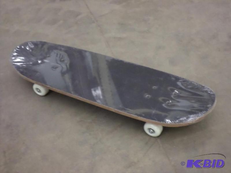 lot 77 image: (1) New Unused Skateboard...