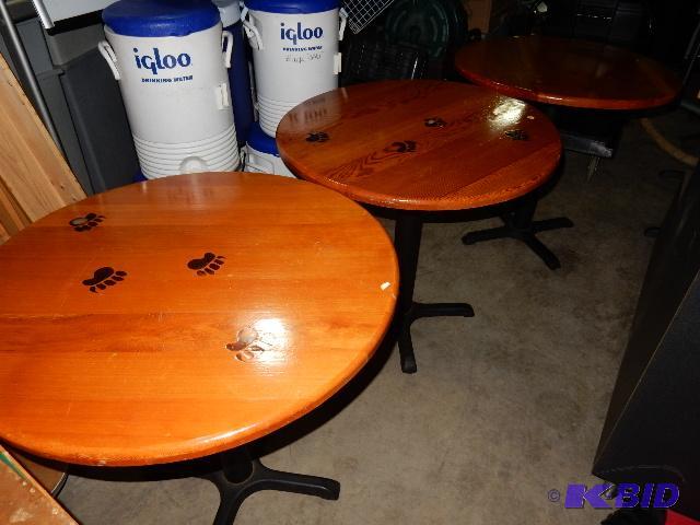 3 Round Solid wood, heavy lacquere restaurant...
