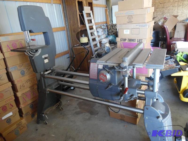 lot 7 image: woodworking