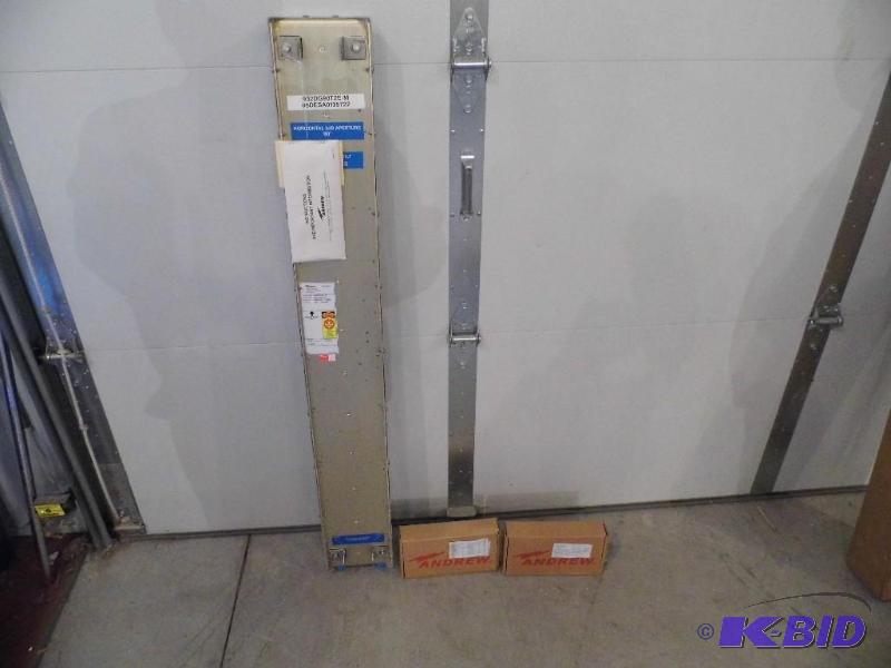 lot 17 image: Andrews DB 5098 Mounting Kit