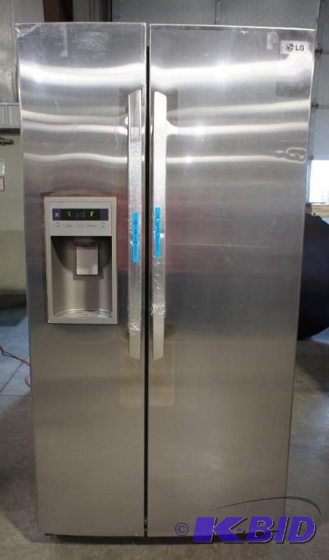 lot 2 image: New LG Refrigerator - Model # (LSC27925ST) - ...