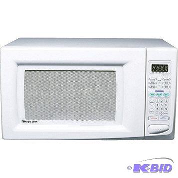 lot 20 image: New In Box - Magic Chef 1.6 cu. ft. 1100-Watt...