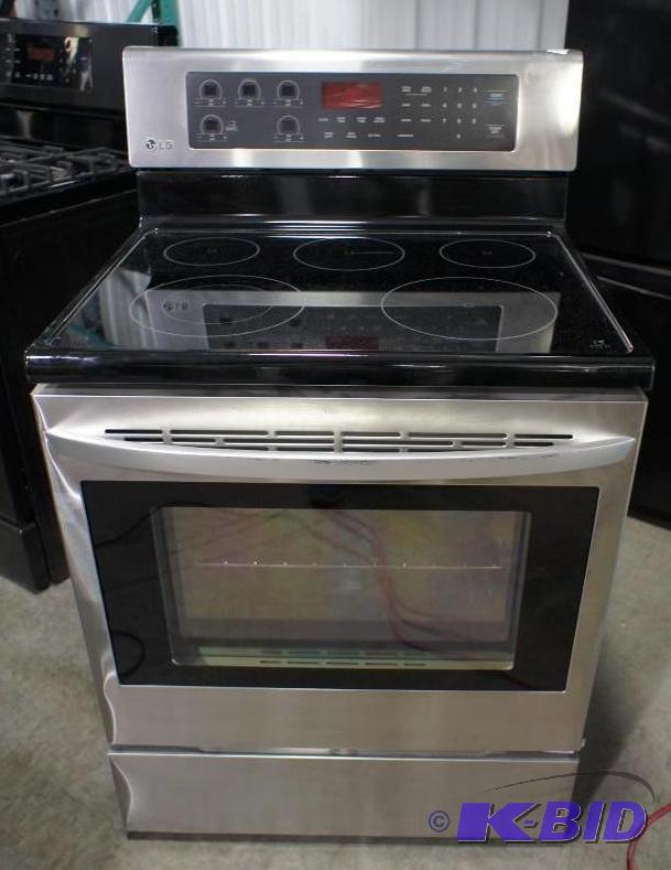 lot 6 image: New LG Stove Model # (LRE3023ST) - MSRP $999 ...